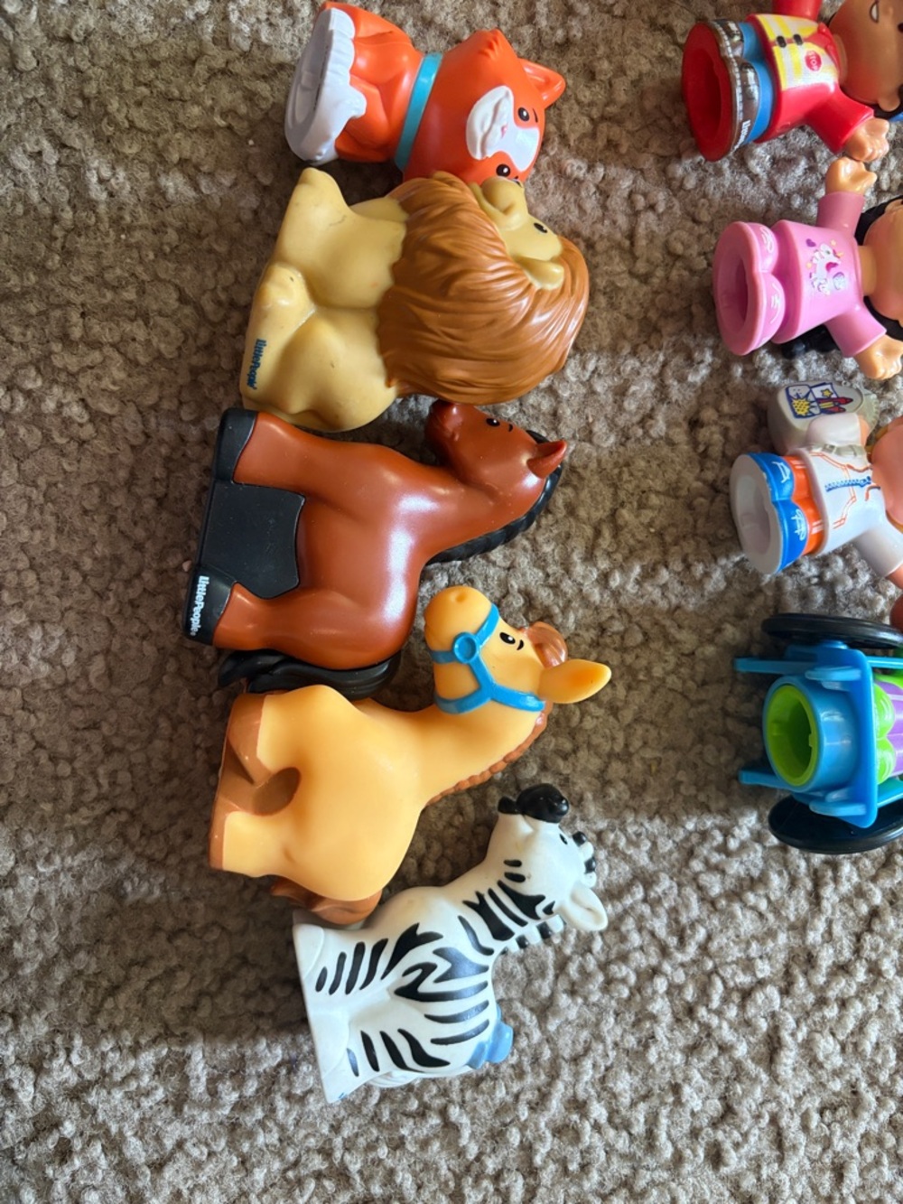 Lot of 5 FisherPrice Little People Animals